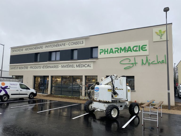 La pharmacie SAINTMICHEL se réinvente
