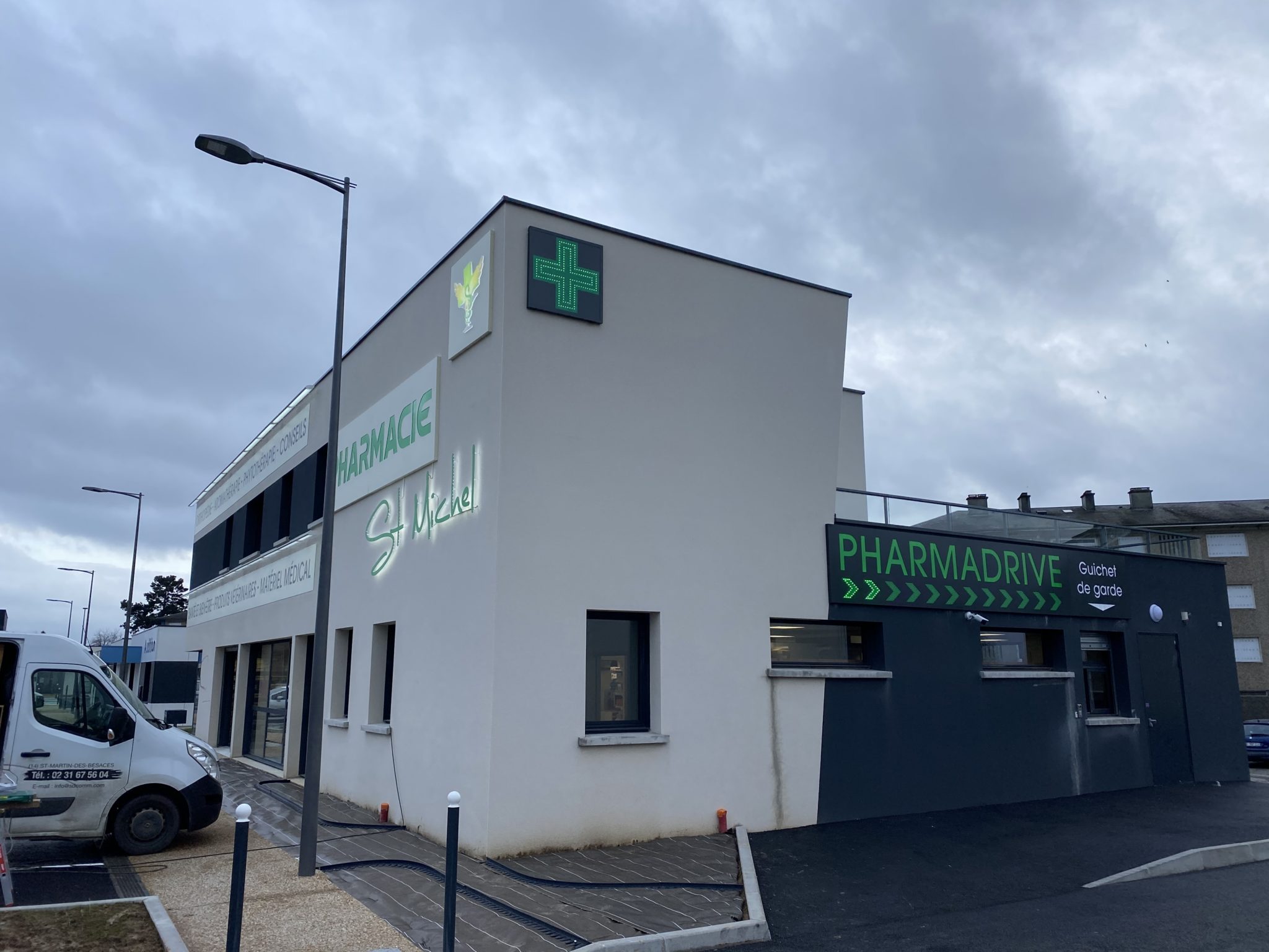 La pharmacie SAINTMICHEL se réinvente
